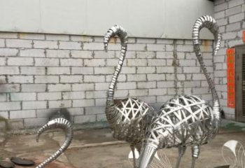 預(yù)定創(chuàng)意仙鶴雕塑 步行街店門口雕塑 鏤空小品