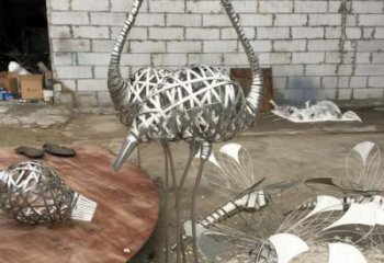 酒店仙鶴雕塑生產(chǎn) 庭院仿真雕塑實(shí)景 彩繪小品