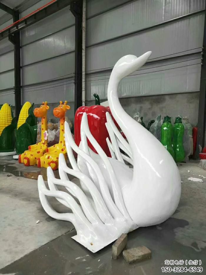 園林玻璃鋼天鵝雕塑 風(fēng)景區(qū)仿真雕塑 廣場小品