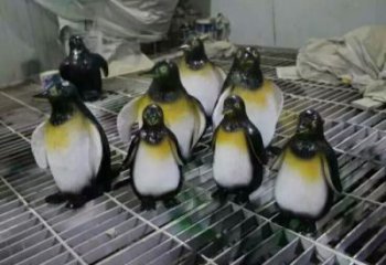 庭院玻璃鋼企鵝雕塑 城市古銅色雕塑 動物小品