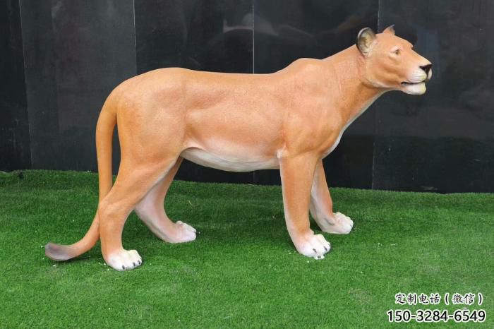 園林玻璃鋼豹子雕塑廠家 城市廣場雕塑 步行街擺件