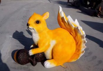 玻璃鋼大型松鼠雕塑 門口創意雕塑 售樓處小品