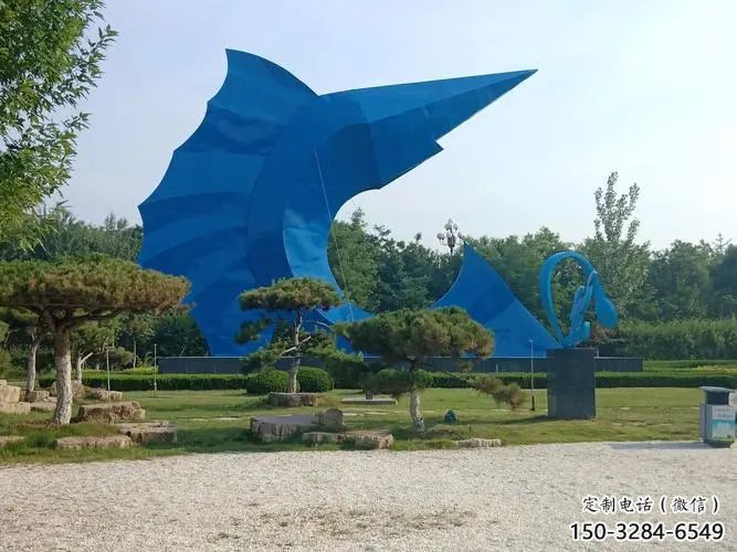 玻璃鋼劍魚雕塑，海洋生物雕塑，廣場(chǎng)大型雕塑