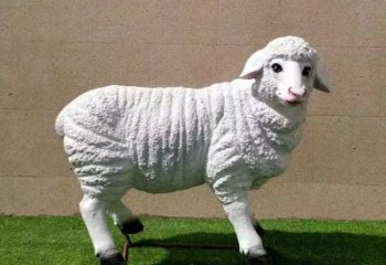 彩繪玻璃鋼綿羊雕塑廠家，動(dòng)物景觀，廣場(chǎng)仿真小品