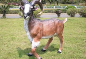 彩繪玻璃鋼綿羊雕塑廠家，動物景觀，廣場園林小品