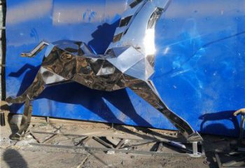 鏡面抽象奔馬雕塑，城市動物擺件，大型建筑