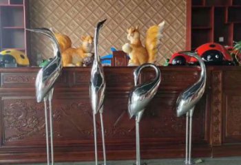 不銹鋼仿真丹頂鶴雕塑 酒店公園雕塑 風(fēng)景區(qū)擺件