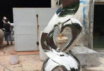 酒店鳥類雕塑，仿真主題，網(wǎng)格工藝