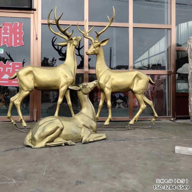 小區(qū)馴鹿雕塑，拉絲海洋雕塑，抽象效果