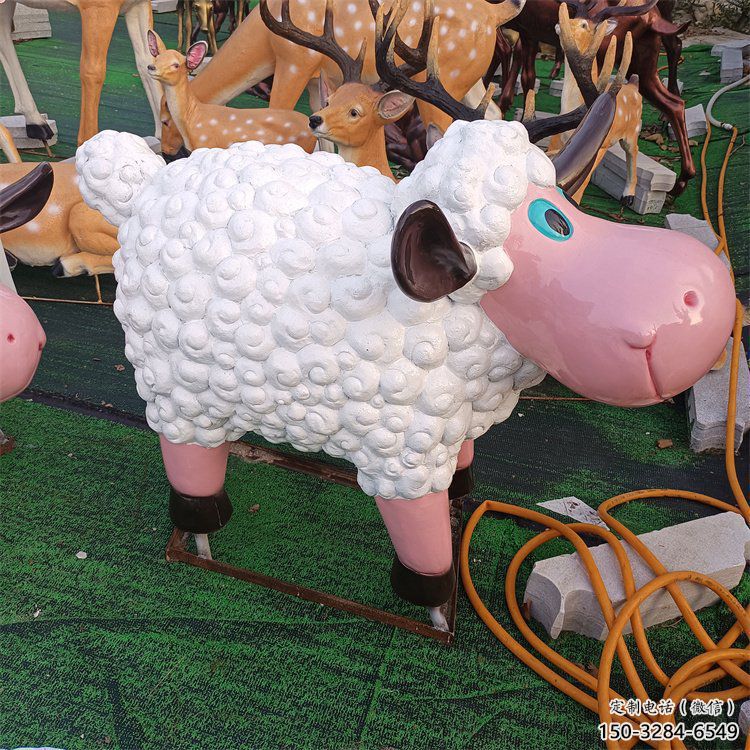 售樓部小羊雕塑，噴砂發光雕塑，彩繪題材