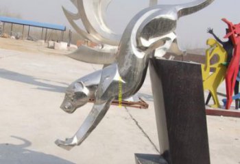 公園獵豹雕塑，噴砂發(fā)光雕塑，鍛造工藝