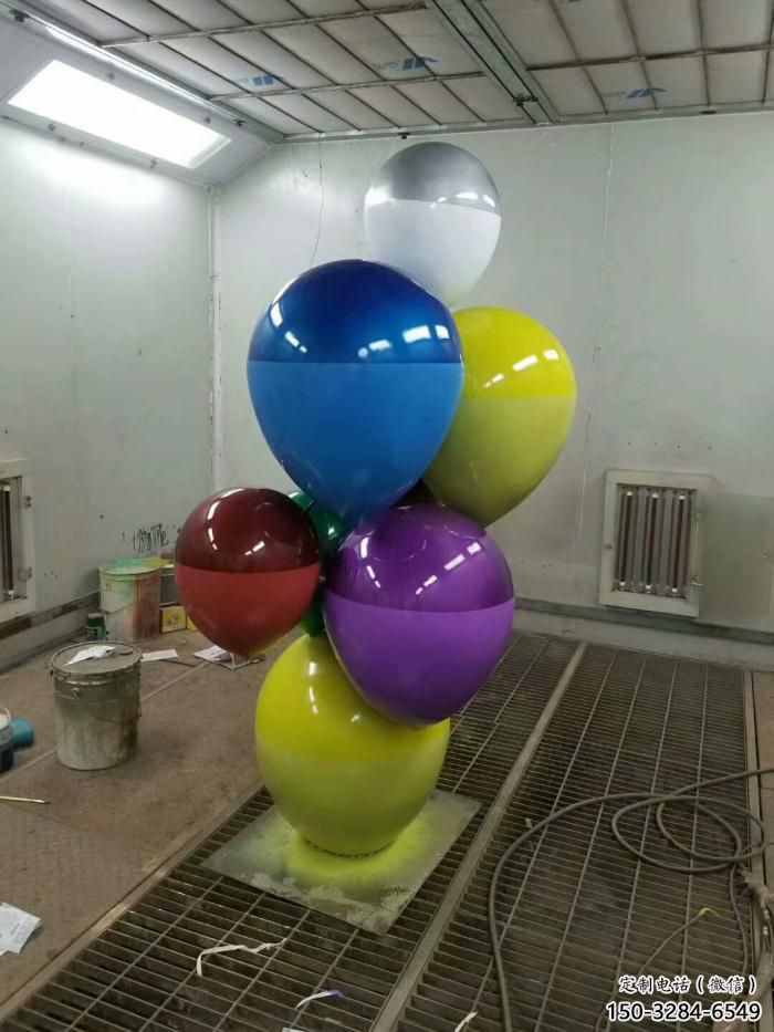 售樓部氣球雕塑，噴砂發(fā)光雕塑，烤漆題材