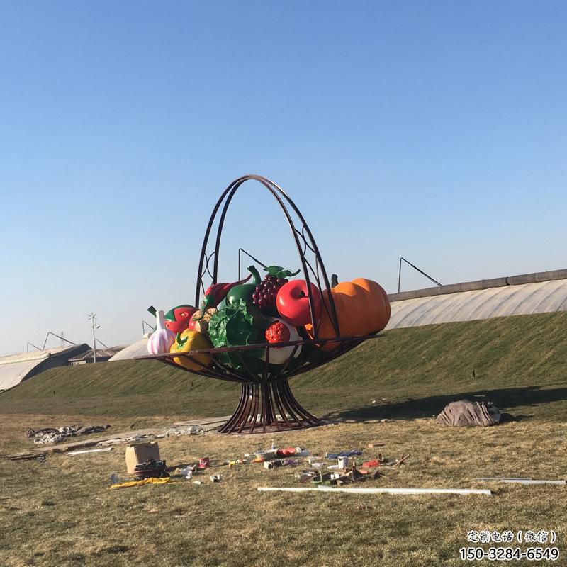 農(nóng)村花籃雕塑，烤漆景觀雕塑，抽象效果