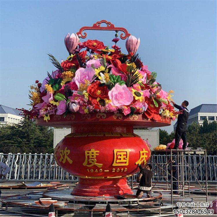 景區(qū)花籃雕塑，仿真歐式雕塑，鐵藝材質(zhì)