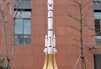 農(nóng)村火箭雕塑 抽象藝術(shù)擺件 烤漆雕塑