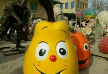 彩繪雪梨雕塑 仿真雕塑 步行街?jǐn)[件