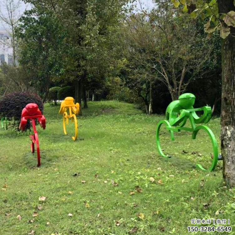 抽象賽車雕塑 啞光賽車人雕塑 室內(nèi)體育雕塑