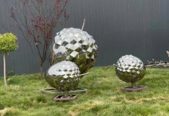 仿真松塔雕塑 電鍍現(xiàn)代松果造型 部隊雕塑