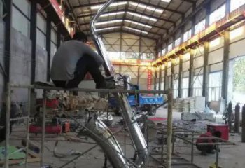 鏡面薩克斯雕塑 烤漆大型西方樂隊(duì)雕塑 彩繪樂器雕塑