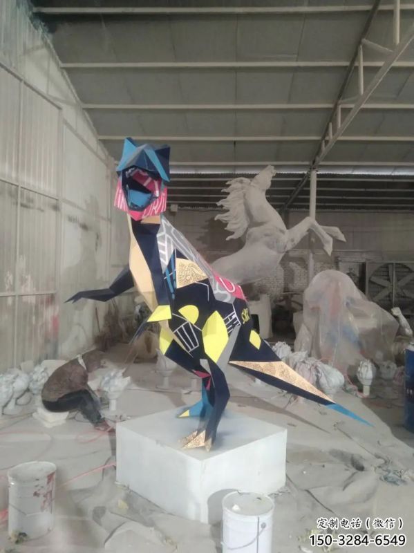 不銹鋼恐龍雕塑定價(jià)，街頭雕塑，烤漆恐龍雕塑廠家