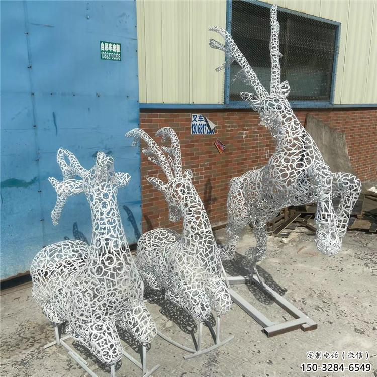 梅花鹿雕塑精品，白鋼構件，鏤空梅花鹿雕塑廠家
