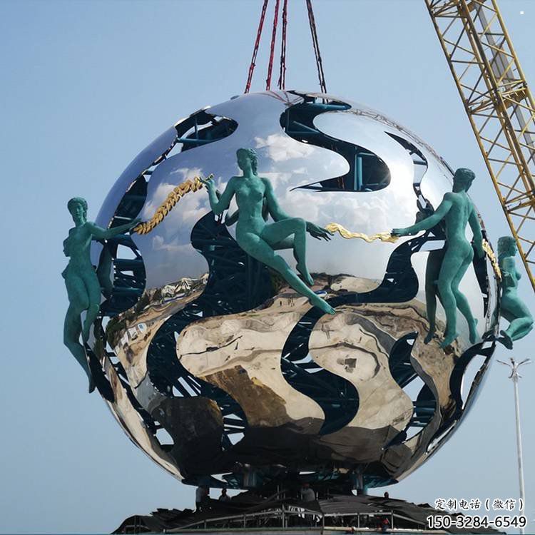 地球雕塑供應(yīng)，花園小品，鏡面地球天使雕塑廠(chǎng)家