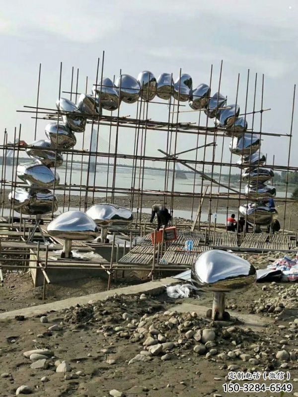 鵝卵石門頭雕塑，創意藝術設計，不銹鋼景觀大門雕塑