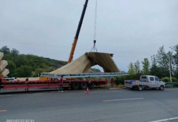 城市景觀握手雕塑安裝，不銹鋼標識雕塑