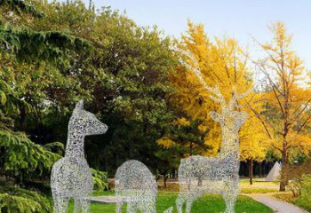 制造小鹿雕塑專供，地標(biāo)擺件，鏤空小鹿雕塑訂做