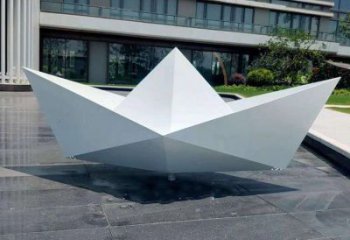 抽象紙船雕塑廠家，標識雕塑，景觀折紙船雕塑指用