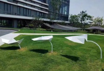 紙船雕塑訂做，彩鋼制作，民俗折紙船雕塑優(yōu)選