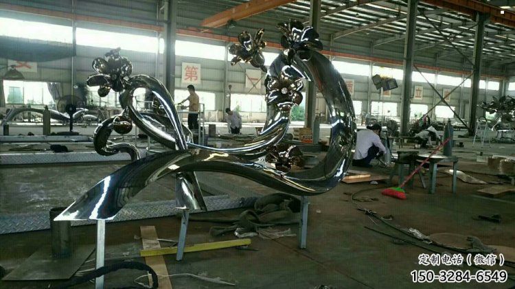 梧桐花雕塑制作廠家，城市裝飾，鏡面梧桐花雕塑標準