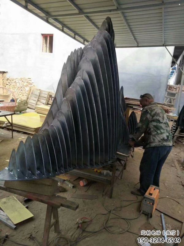 幾何假山雕塑，室外軟裝，景區(qū)假山雕塑供應(yīng)商