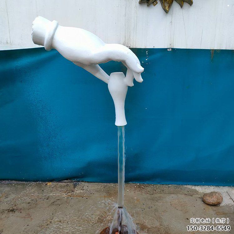 手雕塑制作，廣場(chǎng)雕塑，手捏瓶子雕塑廠家提供