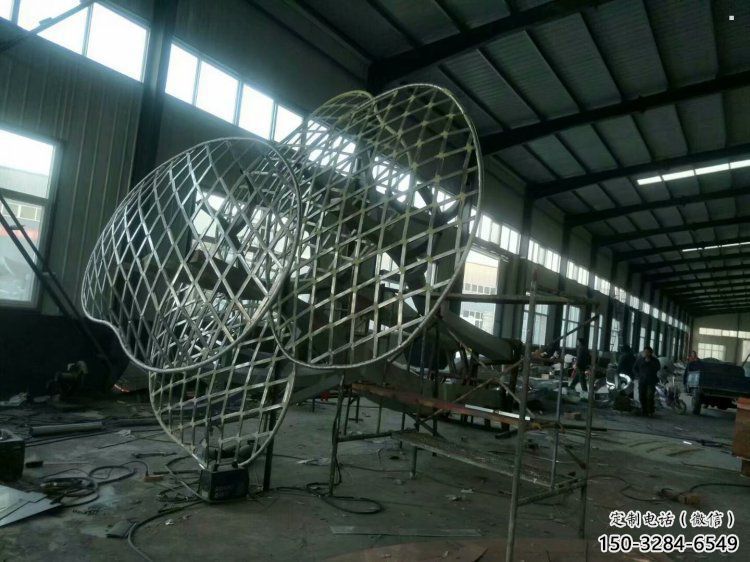 蘑菇樹雕塑選用，多彩藝術，鏤空蘑菇樹雕塑展品