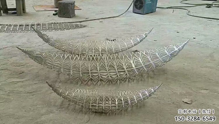 鏤空樹葉雕塑生產(chǎn)，戶外擺放，鏡面鏤空樹葉雕塑精選