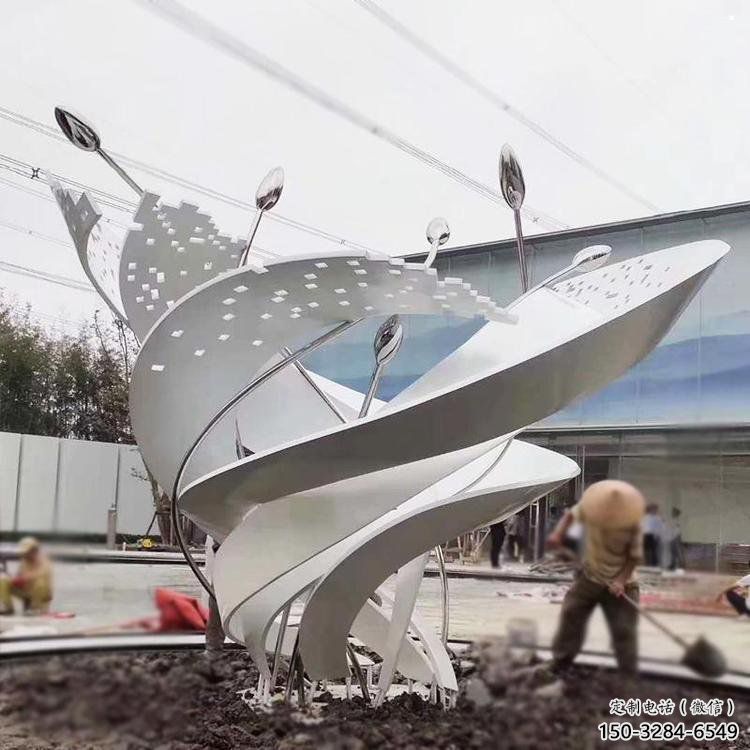 樹葉雕塑優選，陸地擺件，不銹鋼樹葉雕塑制作廠家