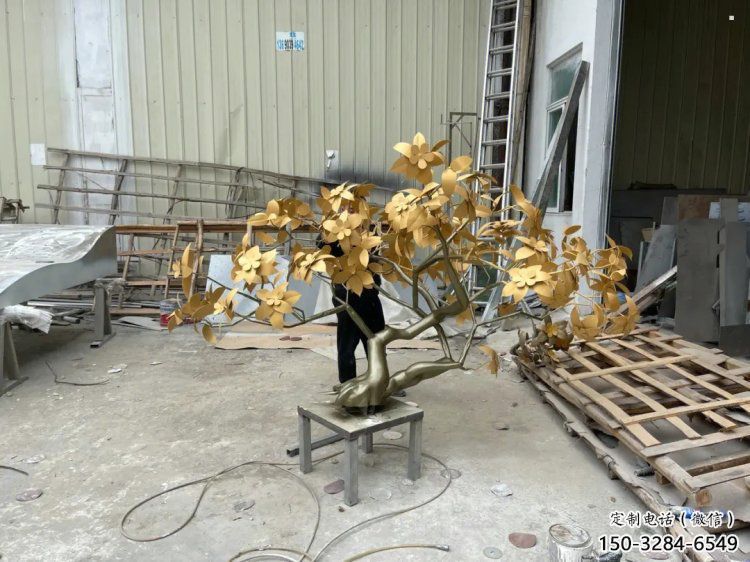 發財樹雕塑提供，戶外雕塑，不銹鋼發財樹雕塑廠家