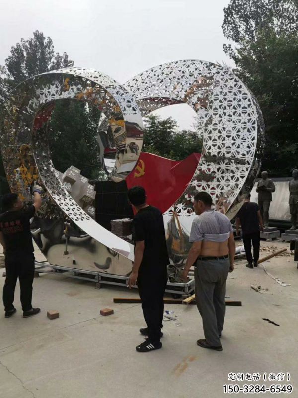 心形雕塑定做，城區小品，景觀鏡面心形雕塑定價