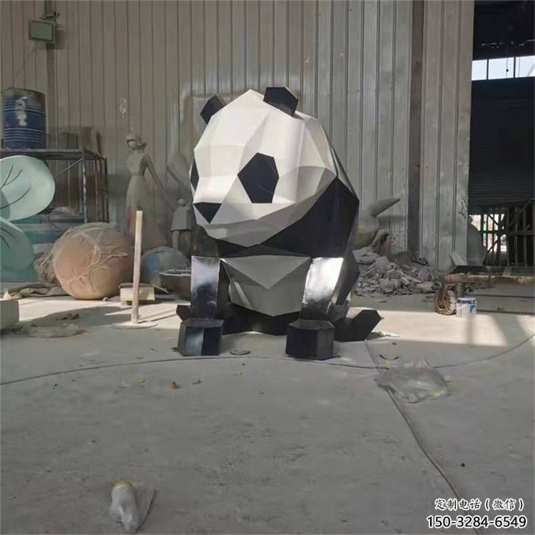 熊貓雕塑精選，陸地?cái)[件，公園切面熊貓雕塑精品