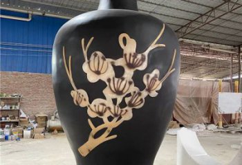 商業(yè)街花瓶雕塑