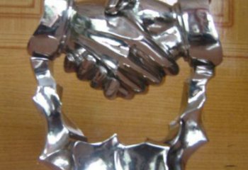 握手雕塑承接，噴泉雕塑，不銹鋼握手雕塑優(yōu)價