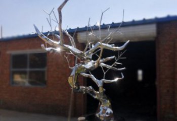 住宅小區松樹雕塑