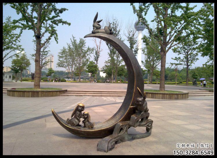 金屬月亮雕塑制造商，鋼管組合，不銹鋼月亮雕塑優選