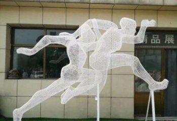 玉林鏤空跨欄雕塑制造商，透雕雕塑，鐵藝體育人物雕塑供給