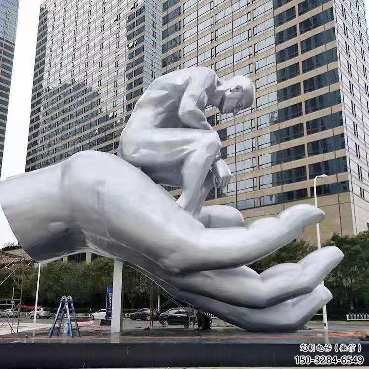 辛集沉思者雕塑，景觀雕塑，手托人物雕塑廠家提供
