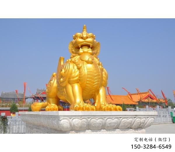 東湖廣場貔貅雕塑，動(dòng)物彩繪雕塑，抽象效果