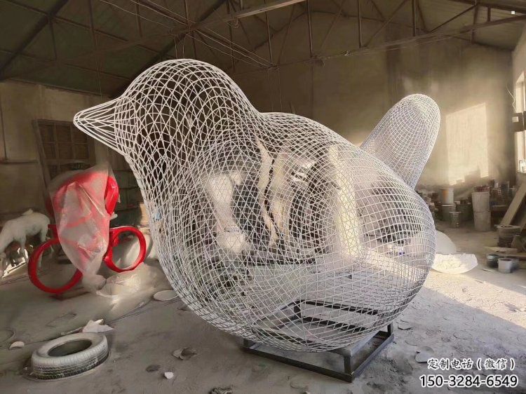 攀枝花鏤空小鳥雕塑精選，陸地?cái)[件，鐵藝鳥兒雕塑精品