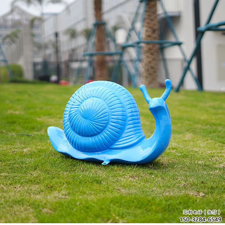 綿陽彩繪蝸牛雕塑廠家，園林動(dòng)物小品，玻璃鋼蝸牛雕塑生產(chǎn)