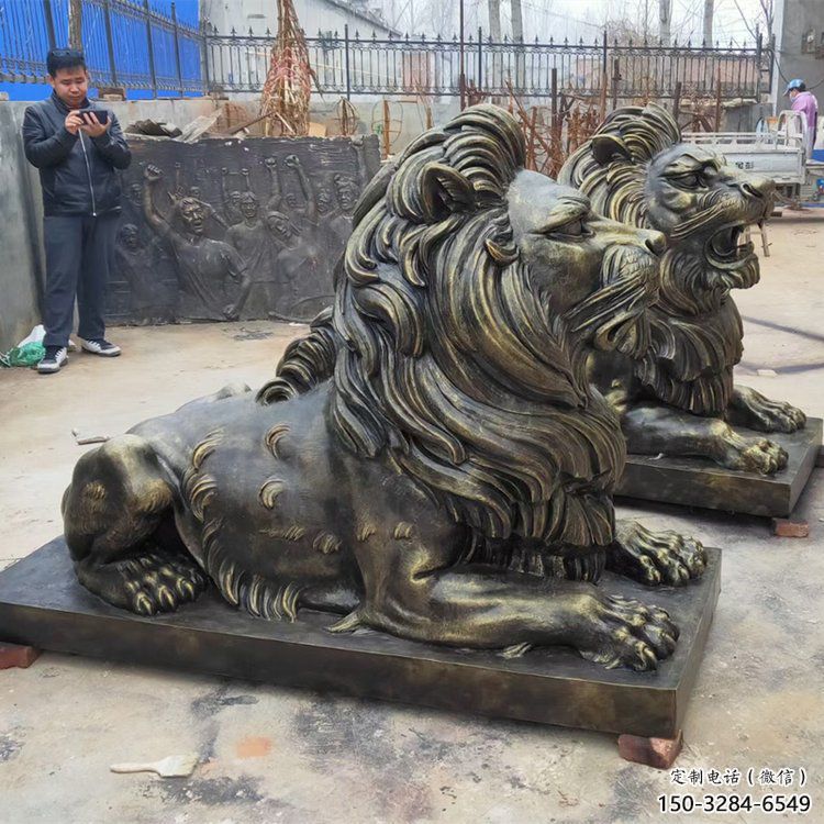 城關(guān)大型趴獅雕塑，仿銅動物雕塑，玻璃鋼獅子雕塑制作